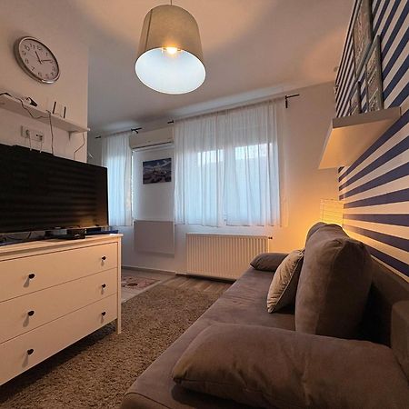 Cac Wellness Apartment Siofok Ngoại thất bức ảnh
